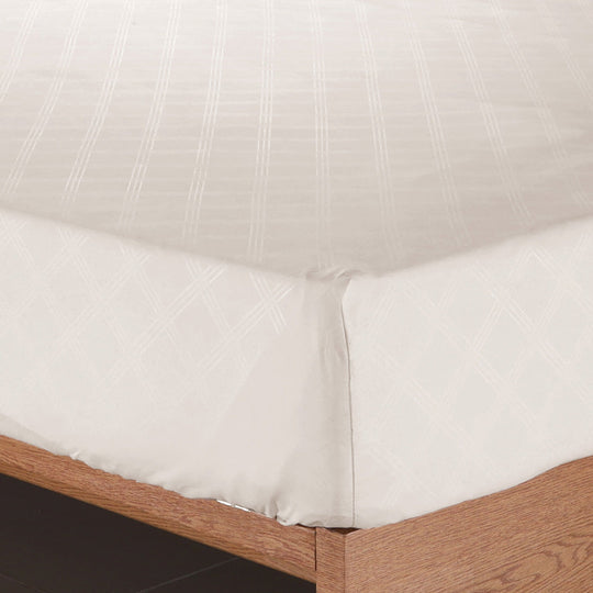 Deep Fitted Sheets Embossed Pattern Bed Sheets 25cm